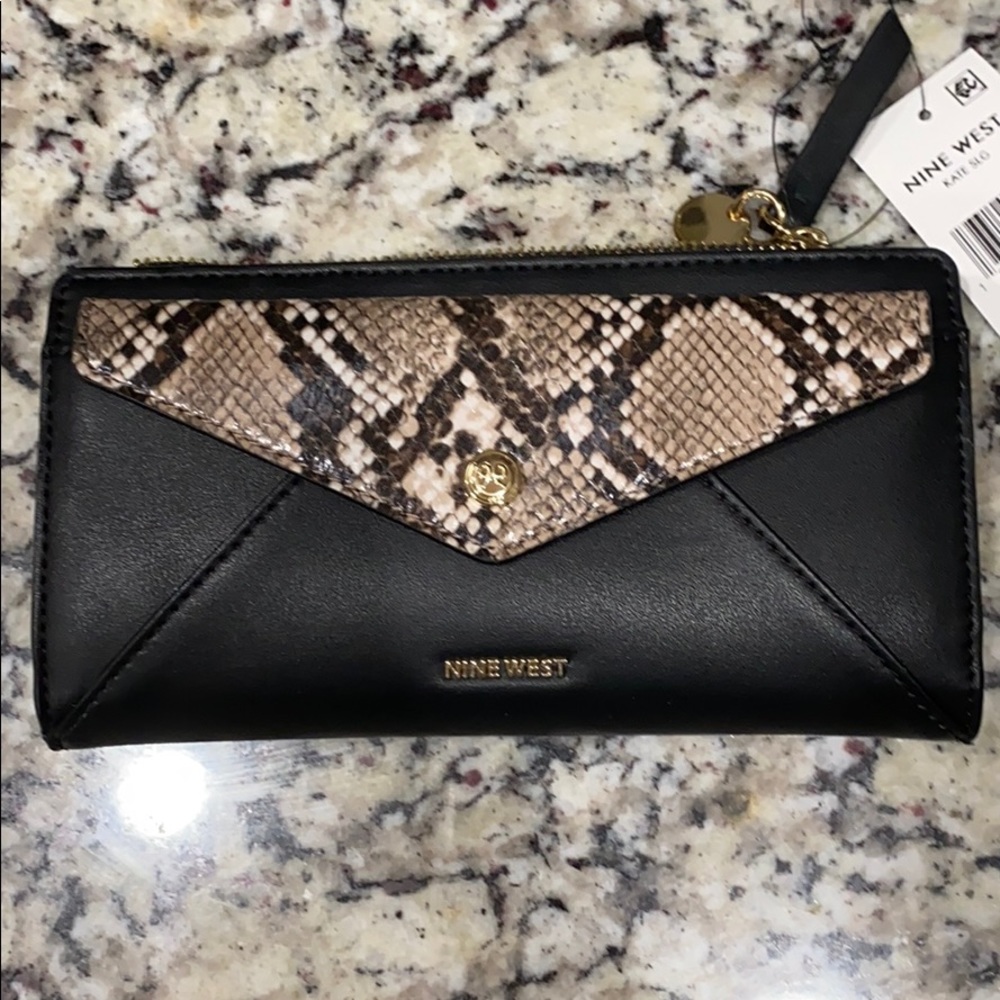 Nine West Black Wristlet